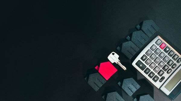 How is the UK government tackling rising energy costs?